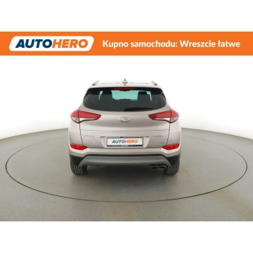 Hyundai Tucson  SUV 2017,  2.0 diesel, automat - Na sprzedaż za 61 100 zł - Warszawa - zdjęcie 6