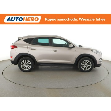 Hyundai Tucson  SUV 2017,  2.0 diesel, automat - Na sprzedaż za 61 100 zł - Warszawa - zdjęcie 9