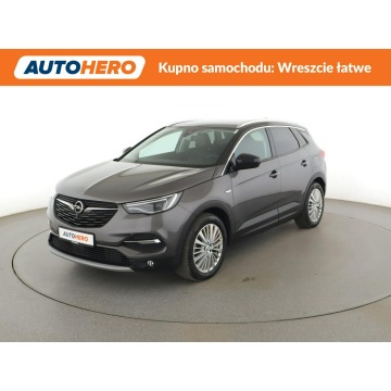 Opel Grandland X - PHEV 4x4 full LED skóra navi kamery 360 grzane fotele
