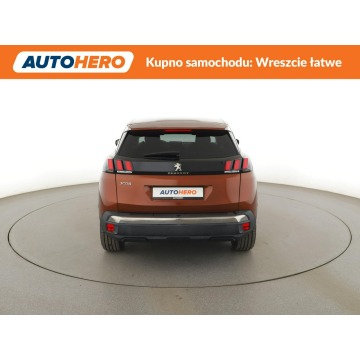 Peugeot 3008  SUV 2020,  1.2 benzyna - Na sprzedaż za 52 700 zł - Warszawa - zdjęcie 6