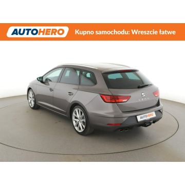 Seat Leon  Kombi 2017,  1.4 benzyna, automat - Na sprzedaż za 54 900 zł - Warszawa - zdjęcie 4