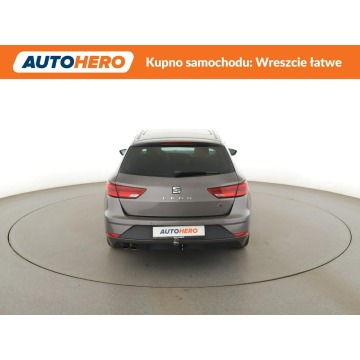 Seat Leon  Kombi 2017,  1.4 benzyna, automat - Na sprzedaż za 54 900 zł - Warszawa - zdjęcie 6