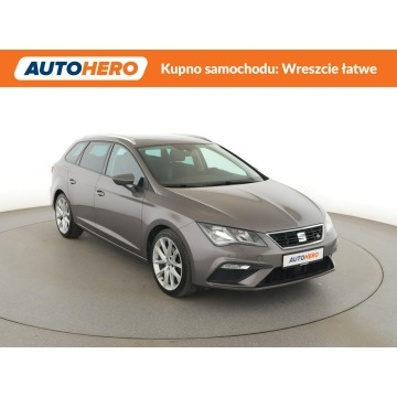 Seat Leon  Kombi 2017,  1.4 benzyna, automat - Na sprzedaż za 54 900 zł - Warszawa - zdjęcie 10