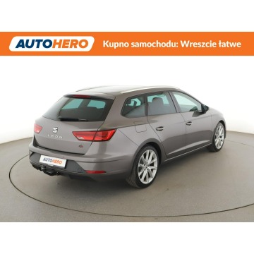 Seat Leon  Kombi 2017,  1.4 benzyna, automat - Na sprzedaż za 54 900 zł - Warszawa - zdjęcie 7