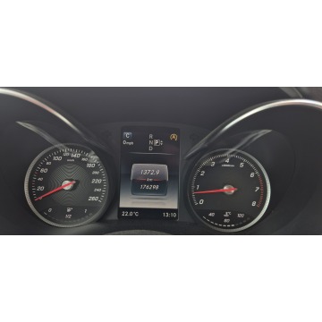 Mercedes - Benz C-klasa  Sedan/Limuzyna 2014,  1.6 benzyna, automat - Na sprzedaż za 58 800 zł - Paproć - zdjęcie 11