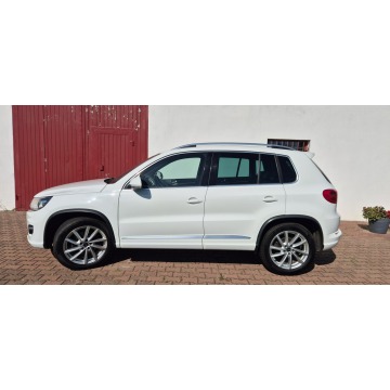 Volkswagen Tiguan  SUV 2014,  2.0 benzyna - Na sprzedaż za 58 800 zł - Paproć - zdjęcie 5