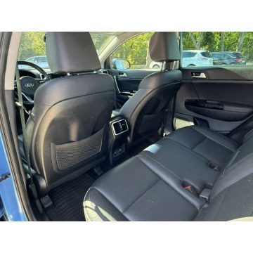 Kia Sportage  SUV 2021,  1.6 benzyna, automat - Na sprzedaż za 89 900 zł - Pęcice - zdjęcie 12