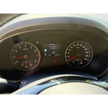 Kia Sportage  SUV 2021,  1.6 benzyna, automat - Na sprzedaż za 89 900 zł - Pęcice - zdjęcie 11