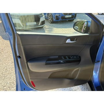Kia Sportage  SUV 2021,  1.6 benzyna, automat - Na sprzedaż za 89 900 zł - Pęcice - zdjęcie 10