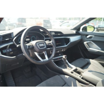 Audi Q3  SUV 2025,  2.0 diesel, automat - Na sprzedaż za 126 900 zł - Goczałkowice-Zdrój - zdjęcie 12