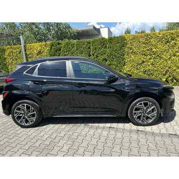 Hyundai Kona  SUV 2022,  1.6 benzyna, automat - Na sprzedaż za 76 900 zł - Tarnów - zdjęcie 4