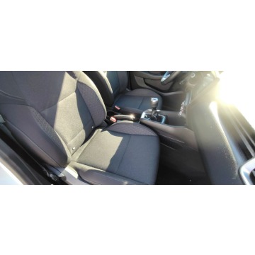 Renault Clio  Hatchback 2020,  1.0 benzyna - Na sprzedaż za 39 900 zł - Goczałkowice-Zdrój - zdjęcie 12
