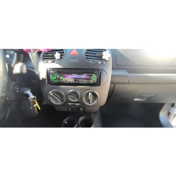 Volkswagen New Beetle  Hatchback 2004,  1.6 benzyna - Na sprzedaż za 9 800,00 zł - Goczałkowice-Zdrój - zdjęcie 10
