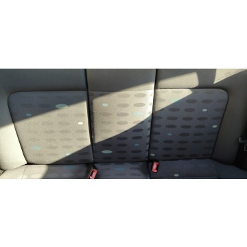 Volkswagen New Beetle  Hatchback 2004,  1.6 benzyna - Na sprzedaż za 9 800,00 zł - Goczałkowice-Zdrój - zdjęcie 12