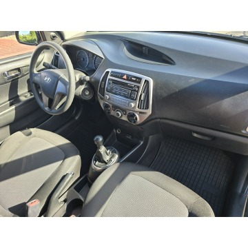 Hyundai i20  Hatchback 2014,  1.2 benzyna - Na sprzedaż za 19 900 zł - Nasiegniewo - zdjęcie 12