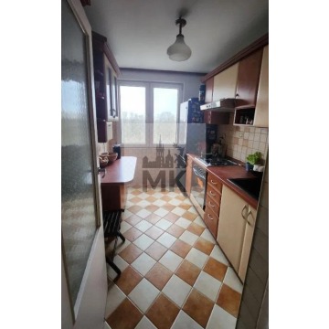 4 pokoje, kuchnia, balkon w dobrej lokalizacji