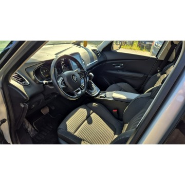 Renault Scenic  Minivan/Van 2017,  1.5 diesel, automat - Na sprzedaż za 27 999 zł - Świętoszówka - zdjęcie 9