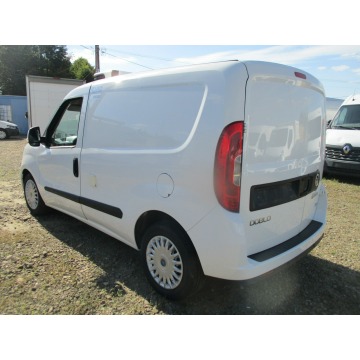 Fiat Doblo 2016,  1.6 diesel - Na sprzedaż za 36 000 zł - Dębica - zdjęcie 4