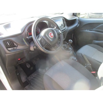 Fiat Doblo 2016,  1.6 diesel - Na sprzedaż za 36 000 zł - Dębica - zdjęcie 5