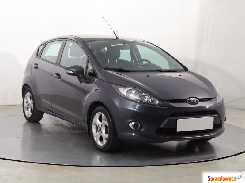 Ford Fiesta  Hatchback 2011,  1.4 benzyna - Na sprzedaż za 19 999 zł - Katowice