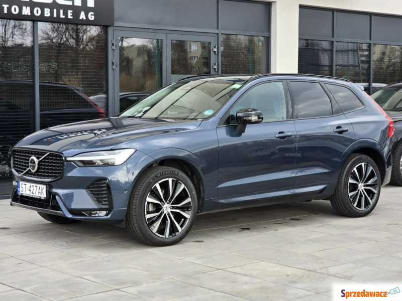 Volvo   SUV 2025,  2.0 benzyna, automat - Na sprzedaż za 209 900 zł - Tychy