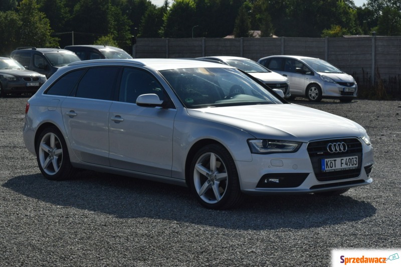 Audi A4  Kombi 2012,  2.0 benzyna - Na sprzedaż za 36 900 zł - Majdan Sieniawski