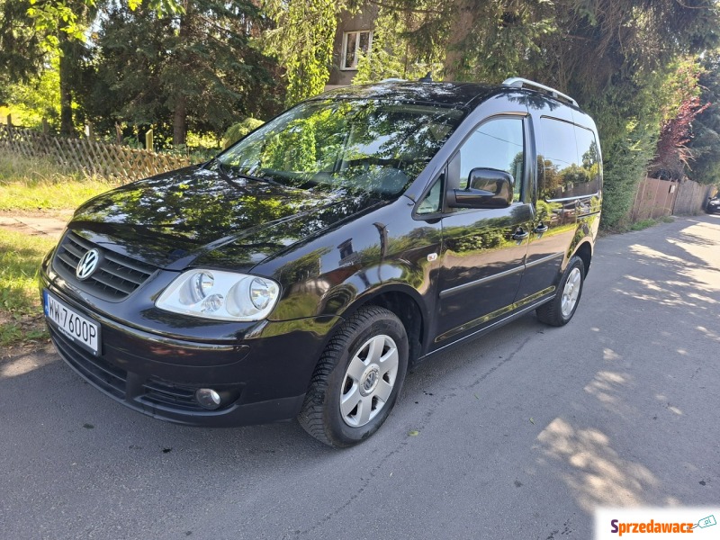 Volkswagen Caddy  Kombi 2010,  1.9 diesel, automat - Na sprzedaż za 30 900 zł - Łódź