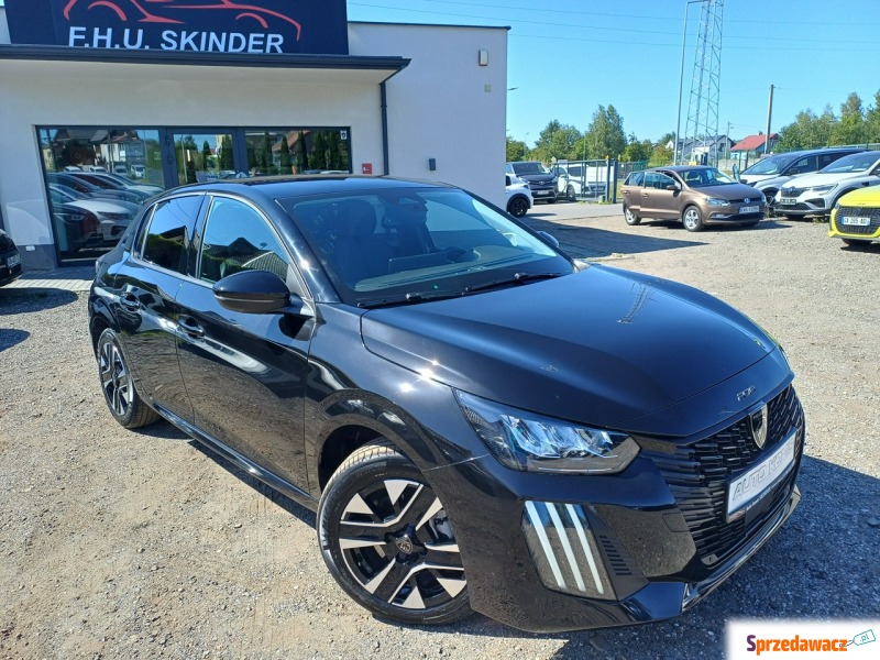 Peugeot 208  Liftback 2026,  1.2 benzyna, automat - Na sprzedaż za 68 999 zł - Chrzanów