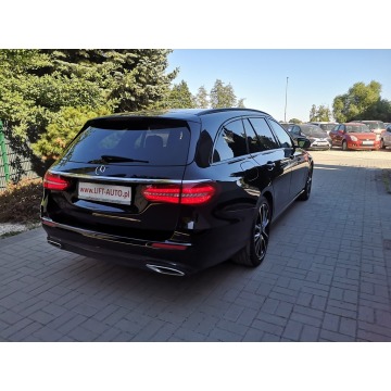 Mercedes - Benz  2018,  2.0 diesel, automat - Na sprzedaż za 79 900 zł - Strzegom - zdjęcie 6