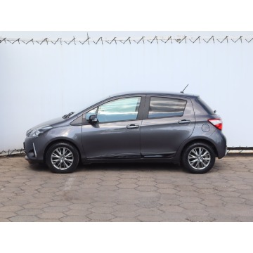 Toyota Yaris  Hatchback 2017,  1.5 benzyna - Na sprzedaż za 49 999 zł - Łódź - zdjęcie 4