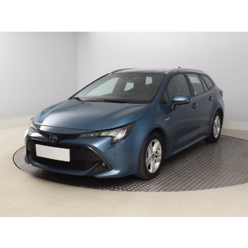 Toyota Corolla  Kombi 2021,  1.8 benzyna, automat - Na sprzedaż za 74 999 zł - Bielany Wrocławskie - zdjęcie 3