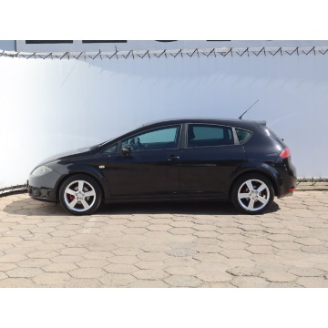 Seat Leon  Hatchback 2006,  1.6 benzyna - Na sprzedaż za 11 999 zł - Łódź - zdjęcie 4