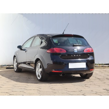 Seat Leon  Hatchback 2006,  1.6 benzyna - Na sprzedaż za 11 999 zł - Łódź - zdjęcie 5