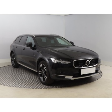 Volvo V90 Cross Country D5 2.0 AWD (235KM), 2021