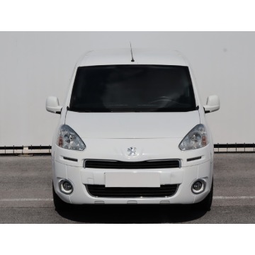 Peugeot Partner  Pick-up 2015,  1.6 diesel, automat - Na sprzedaż za 23 999 zł - Lublin - zdjęcie 2