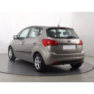 Kia Venga  SUV 2017,  1.6 benzyna, automat - Na sprzedaż za 46 999 zł - Katowice - zdjęcie 5