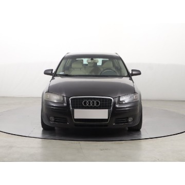 Audi A3  Hatchback 2005,  2.0 diesel - Na sprzedaż za 7 999,00 zł - Katowice - zdjęcie 2