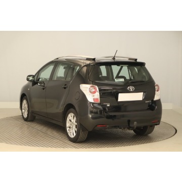 Toyota Verso  SUV 2010,  1.8 benzyna, automat - Na sprzedaż za 35 999 zł - Zabrze - zdjęcie 5