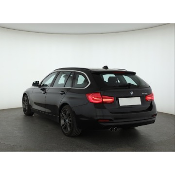 BMW Seria 3  Kombi 2017,  2.0 diesel, automat - Na sprzedaż za 49 999 zł - Lublin - zdjęcie 5