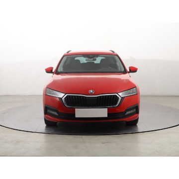 Skoda Octavia  Kombi 2021,  1.5 benzyna - Na sprzedaż za 63 499 zł - Katowice - zdjęcie 2