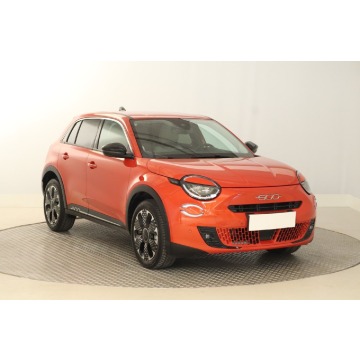 Fiat 600 1.2 Hybrid (100KM), 2025