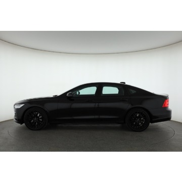 Volvo S90  Liftback 2018,  2.0 benzyna, automat - Na sprzedaż za 85 999 zł - Piaseczno - zdjęcie 4