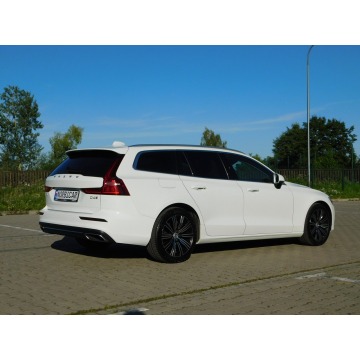 Volvo V60  Kombi 2020,  2.0 diesel, automat - Na sprzedaż za 79 980 zł - Żyrardów - zdjęcie 4