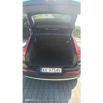 Volvo   SUV 2020,  2.0 diesel, automat - Na sprzedaż za 74 900 zł - Libertów - zdjęcie 9