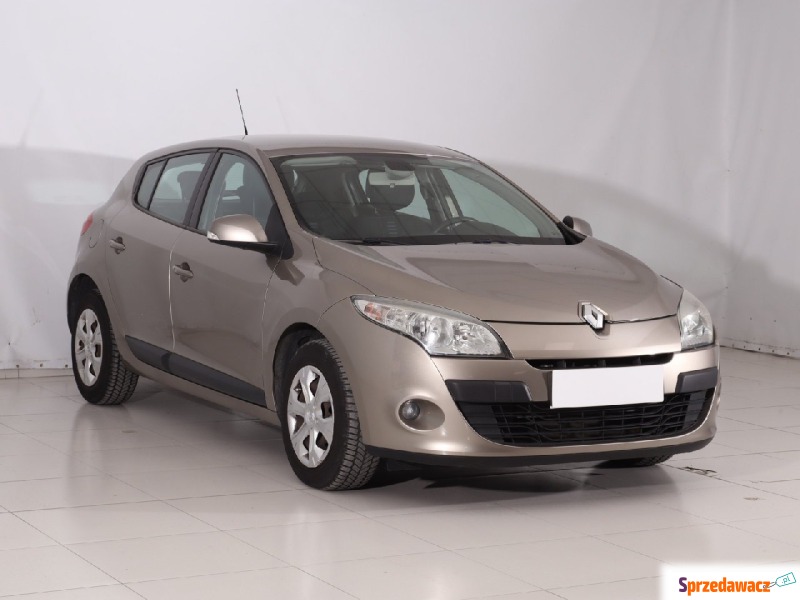 Renault Megane  Hatchback 2011,  1.6 benzyna - Na sprzedaż za 19 999 zł - Sopot