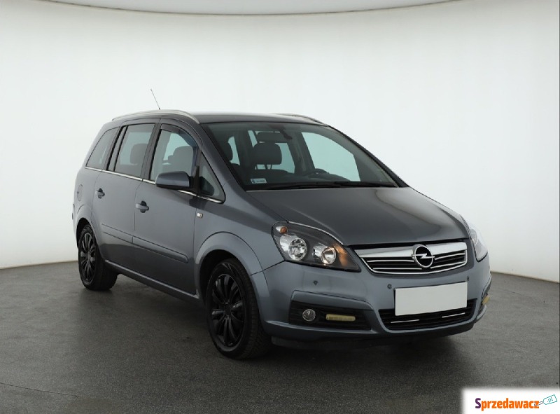 Opel Zafira  SUV 2007,  1.8 benzyna+LPG - Na sprzedaż za 13 999 zł - Piaseczno