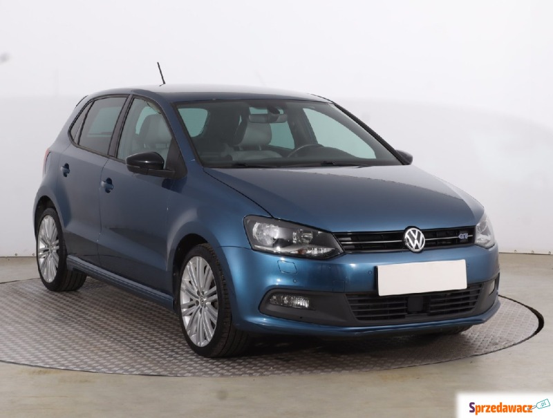 Volkswagen Polo  Hatchback 2015,  1.4 benzyna - Na sprzedaż za 41 999 zł - Nysa